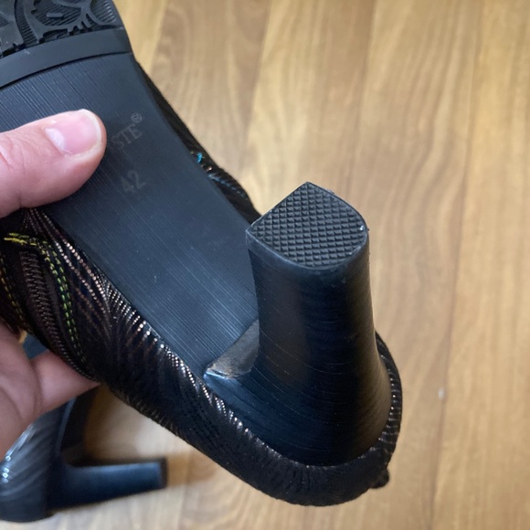 Spring Step L’ Artiste Ignited Black/Bronze Metallic Lace Booties 42 US 10.5-11 - Picture 6 of 12